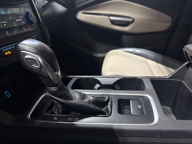 2019 Ford ESCAPE SEL 2019 Ford ESCAPE SEL