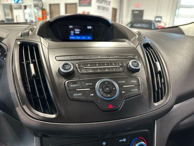 2019 Ford Escape S | Irving, Texas | Hopper Motorplex 2019 Ford Escape S | Irving, Texas | Hopper Motorplex