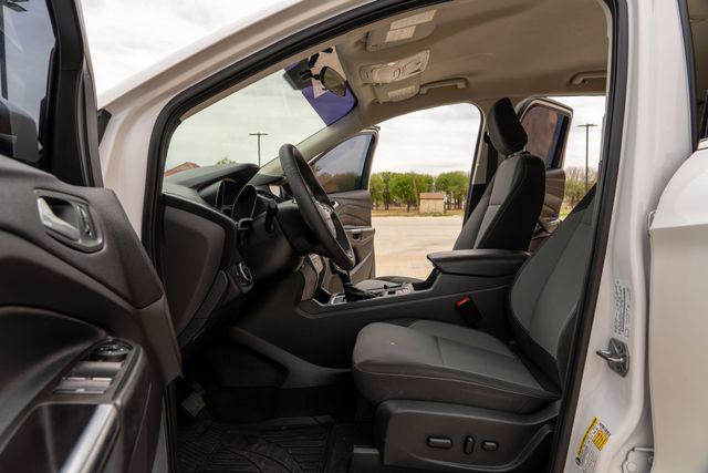 2019 Ford Escape SE | Lubbock, TX | Adelante Autos 2019 Ford Escape SE | Lubbock, TX | Adelante Autos