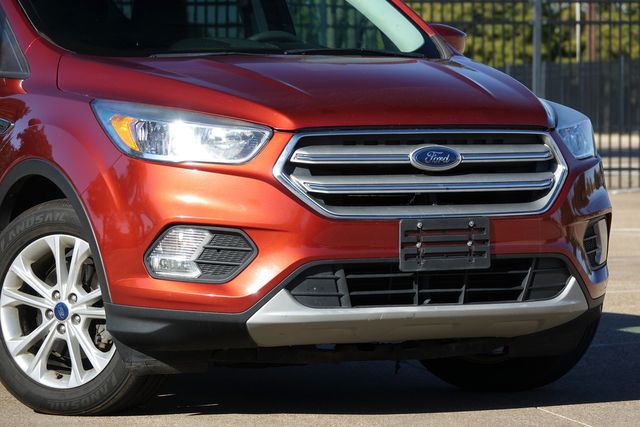 2019 Ford Escape SE | Plano, TX | Schneck Motor Company 2019 Ford Escape SE | Plano, TX | Schneck Motor Company