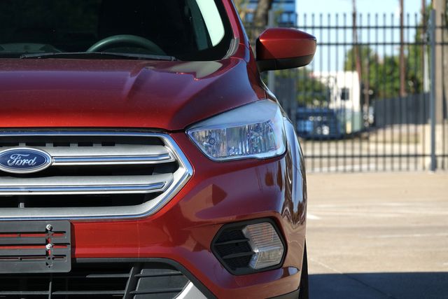2019 Ford Escape SE | Plano, TX | Schneck Motor Company 2019 Ford Escape SE | Plano, TX | Schneck Motor Company