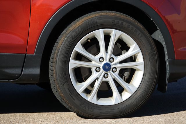 2019 Ford Escape SE | Plano, TX | Schneck Motor Company 2019 Ford Escape SE | Plano, TX | Schneck Motor Company