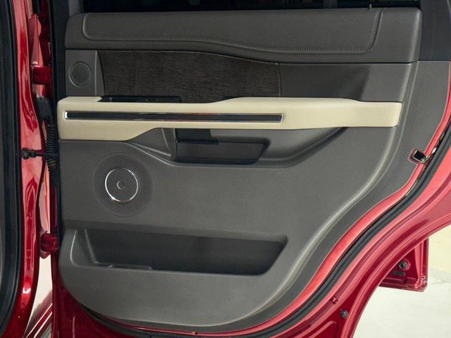 2019 Ford Expedition Limited | Houston, TX | Houston Auto Credit