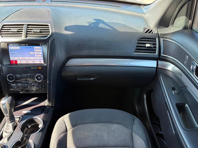 2019 Ford Explorer XLT 2019 Ford Explorer XLT