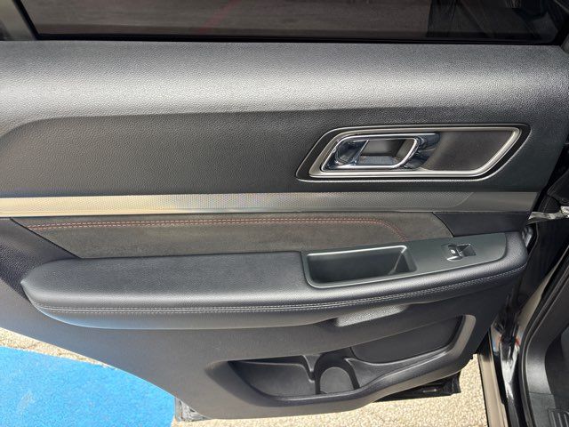 2019 Ford Explorer XLT | San Antonio, TX | Clear Choice Automotive South