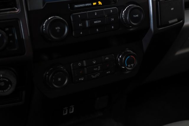 2019 Ford F-150 XLT 2019 Ford F-150 XLT