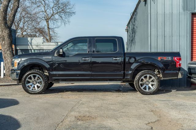 2019 Ford F-150 XLT FX4 / CREW CAB 4WD W/ UPGRADES / 5.0L V-8 | Austin, TX | Rocky Mountain Truck Stop Austin 2019 Ford F-150 XLT FX4 / CREW CAB 4WD W/ UPGRADES / 5.0L V-8 | Austin, TX | Rocky Mountain Truck Stop Austin