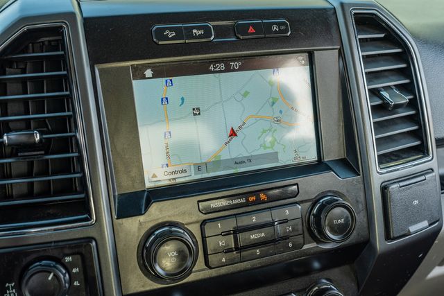 2019 Ford F-150 XLT FX4 / CREW CAB 4WD W/ UPGRADES / 5.0L V-8 | Austin, TX | Rocky Mountain Truck Stop Austin