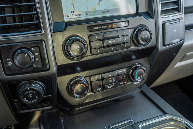 2019 Ford F-150 XLT FX4 / CREW CAB 4WD W/ UPGRADES / 5.0L V-8 | Austin, TX | Rocky Mountain Truck Stop Austin 2019 Ford F-150 XLT FX4 / CREW CAB 4WD W/ UPGRADES / 5.0L V-8 | Austin, TX | Rocky Mountain Truck Stop Austin