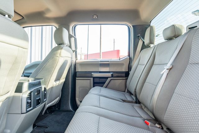 2019 Ford F-150 XLT FX4 / CREW CAB 4WD W/ UPGRADES / 5.0L V-8 | Austin, TX | Rocky Mountain Truck Stop Austin 2019 Ford F-150 XLT FX4 / CREW CAB 4WD W/ UPGRADES / 5.0L V-8 | Austin, TX | Rocky Mountain Truck Stop Austin