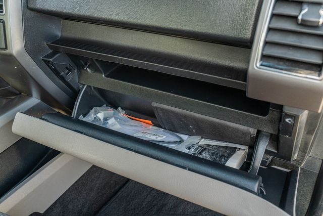 2019 Ford F-150 XLT FX4 / CREW CAB 4WD W/ UPGRADES / 5.0L V-8 | Austin, TX | Rocky Mountain Truck Stop Austin 2019 Ford F-150 XLT FX4 / CREW CAB 4WD W/ UPGRADES / 5.0L V-8 | Austin, TX | Rocky Mountain Truck Stop Austin