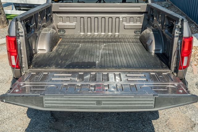 2019 Ford F-150 King Ranch FX4 / CLEAN CARFAX / 1-OWNER / LOADED | Austin, TX | Rocky Mountain Truck Stop Austin