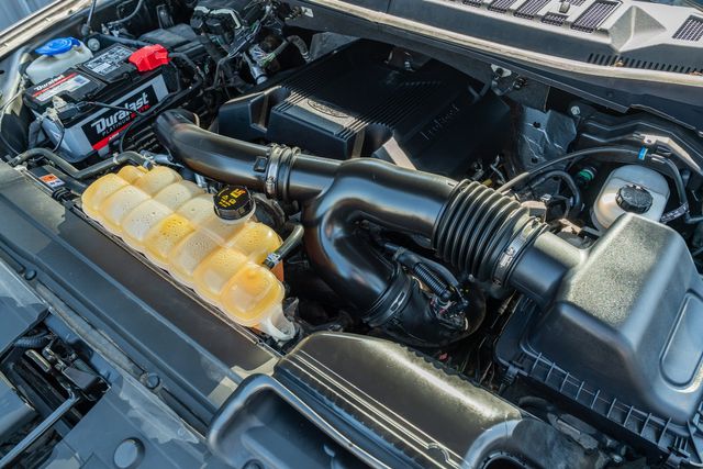 2019 Ford F-150 King Ranch FX4 / CLEAN CARFAX / 1-OWNER / LOADED | Dallas, TX | Rocky Mountain Truck Stop Dallas 2019 Ford F-150 King Ranch FX4 / CLEAN CARFAX / 1-OWNER / LOADED | Dallas, TX | Rocky Mountain Truck Stop Dallas