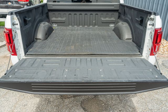 2019 Ford F-150 Raptor 802A / CLEAN CARFAX / BAJA FENDERS / 40's | Austin, TX | Rocky Mountain Truck Stop Austin