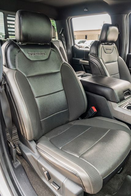 2019 Ford F-150 Raptor 802A / CLEAN CARFAX / BAJA FENDERS / 40's | Dallas, TX | Rocky Mountain Truck Stop Dallas 2019 Ford F-150 Raptor 802A / CLEAN CARFAX / BAJA FENDERS / 40's | Dallas, TX | Rocky Mountain Truck Stop Dallas