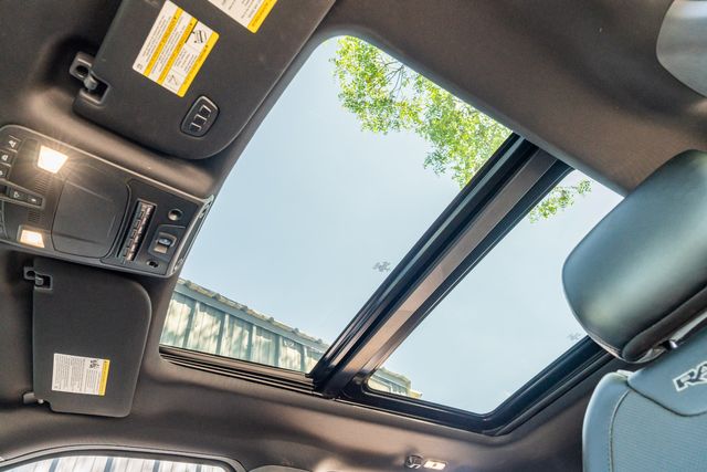 2019 Ford F-150 Raptor CREW CAB 4X4 / 802A &amp; TECH PKG CLEAN CARFAX | Austin, TX | Rocky Mountain Truck Stop Austin