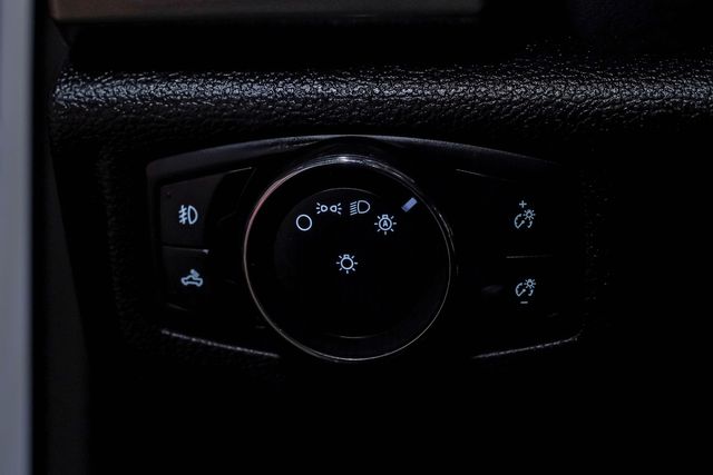 2019 Ford F-150 Lariat 502A Sport FX4 Leveling Kit 33" A/T MAX TOW | Dallas, TX | East Dallas Diesel 2019 Ford F-150 Lariat 502A Sport FX4 Leveling Kit 33" A/T MAX TOW | Dallas, TX | East Dallas Diesel