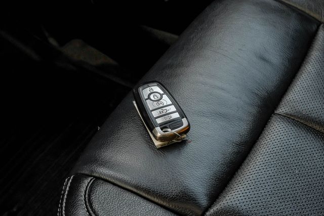 2019 Ford F-150 Lariat 502A Sport FX4 Leveling Kit 33" A/T MAX TOW | Dallas, TX | East Dallas Diesel 2019 Ford F-150 Lariat 502A Sport FX4 Leveling Kit 33" A/T MAX TOW | Dallas, TX | East Dallas Diesel