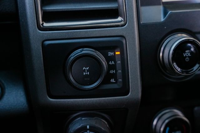 2019 Ford F-150 Raptor 4X4 W/ UPGRADES / CARBON FIBER / TECH PKG | Austin, TX | Rocky Mountain Truck Stop Austin 2019 Ford F-150 Raptor 4X4 W/ UPGRADES / CARBON FIBER / TECH PKG | Austin, TX | Rocky Mountain Truck Stop Austin