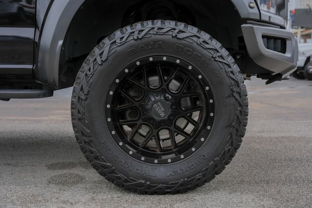 2019 Ford F-150 Raptor 4X4 / LOADED / CARBON FIBER / CLEAN CARFAX | Austin, TX | Rocky Mountain Truck Stop Austin 2019 Ford F-150 Raptor 4X4 / LOADED / CARBON FIBER / CLEAN CARFAX | Austin, TX | Rocky Mountain Truck Stop Austin