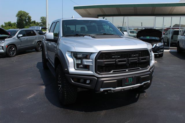 2019 Ford F-150 Raptor | Granite City, Illinois | MasterCars Company Inc. 2019 Ford F-150 Raptor | Granite City, Illinois | MasterCars Company Inc.