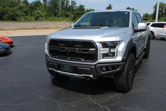 2019 Ford F-150 Raptor | Granite City, Illinois | MasterCars Company Inc. 2019 Ford F-150 Raptor | Granite City, Illinois | MasterCars Company Inc.