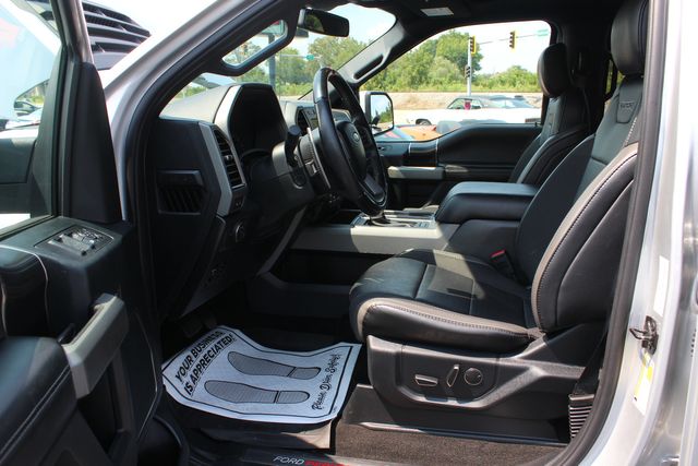 2019 Ford F-150 Raptor | Granite City, Illinois | MasterCars Company Inc. 2019 Ford F-150 Raptor | Granite City, Illinois | MasterCars Company Inc.