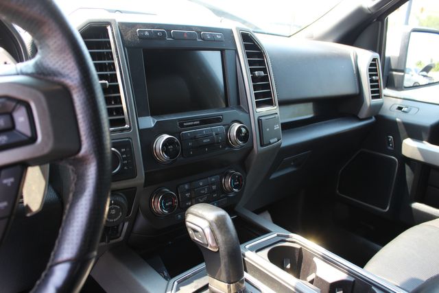 2019 Ford F-150 Raptor | Granite City, Illinois | MasterCars Company Inc. 2019 Ford F-150 Raptor | Granite City, Illinois | MasterCars Company Inc.