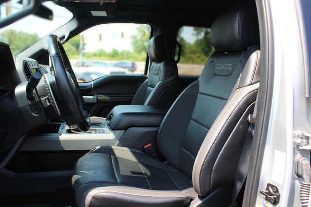 2019 Ford F-150 Raptor | Granite City, Illinois | MasterCars Company Inc. 2019 Ford F-150 Raptor | Granite City, Illinois | MasterCars Company Inc.