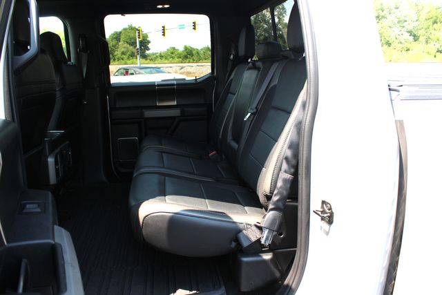 2019 Ford F-150 Raptor | Granite City, Illinois | MasterCars Company Inc. 2019 Ford F-150 Raptor | Granite City, Illinois | MasterCars Company Inc.