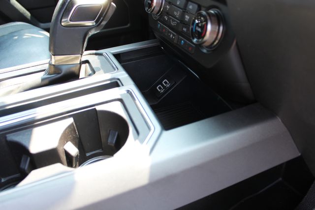 2019 Ford F-150 Raptor | Granite City, Illinois | MasterCars Company Inc. 2019 Ford F-150 Raptor | Granite City, Illinois | MasterCars Company Inc.