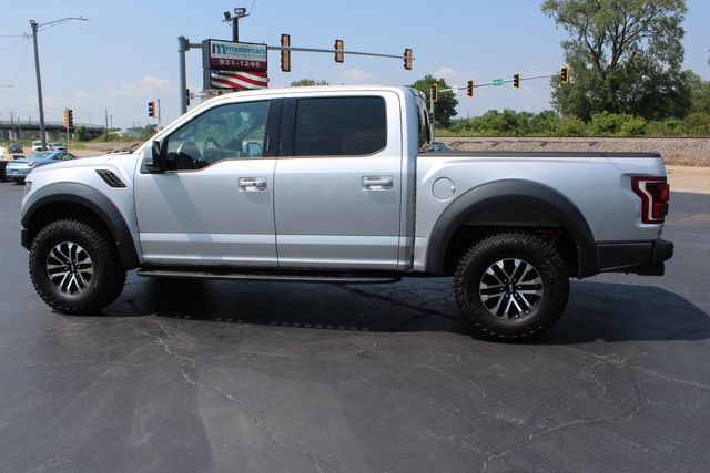 2019 Ford F-150 Raptor | Granite City, Illinois | MasterCars Company Inc. 2019 Ford F-150 Raptor | Granite City, Illinois | MasterCars Company Inc.