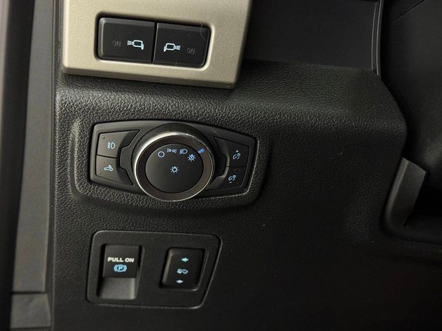 2019 Ford F-150 Lariat 4x4 4dr SuperCrew 5.5 ft. SB | Houston, TX | Houston Auto Credit 2019 Ford F-150 Lariat 4x4 4dr SuperCrew 5.5 ft. SB | Houston, TX | Houston Auto Credit