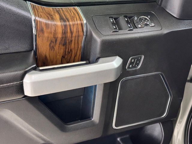 2019 Ford F-150 Lariat 4x4 4dr SuperCrew 5.5 ft. SB | Houston, TX | Houston Auto Credit 2019 Ford F-150 Lariat 4x4 4dr SuperCrew 5.5 ft. SB | Houston, TX | Houston Auto Credit