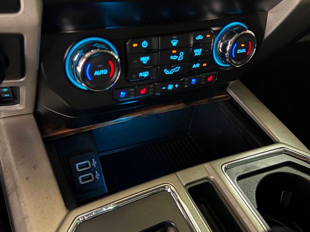 2019 Ford F-150 Lariat 4x4 4dr SuperCrew 5.5 ft. SB | Houston, TX | Houston Auto Credit 2019 Ford F-150 Lariat 4x4 4dr SuperCrew 5.5 ft. SB | Houston, TX | Houston Auto Credit