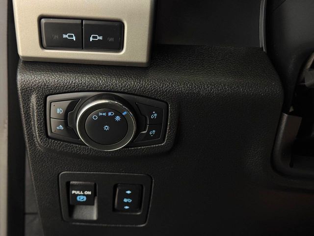 2019 Ford F-150 Lariat 4x4 4dr SuperCrew 5.5 ft. SB | Houston, TX | Houston Auto Credit 2019 Ford F-150 Lariat 4x4 4dr SuperCrew 5.5 ft. SB | Houston, TX | Houston Auto Credit