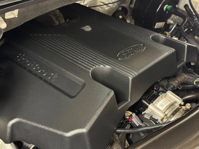 2019 Ford F-150 Lariat 4x4 4dr SuperCrew 5.5 ft. SB | Houston, TX | Houston Auto Credit 2019 Ford F-150 Lariat 4x4 4dr SuperCrew 5.5 ft. SB | Houston, TX | Houston Auto Credit