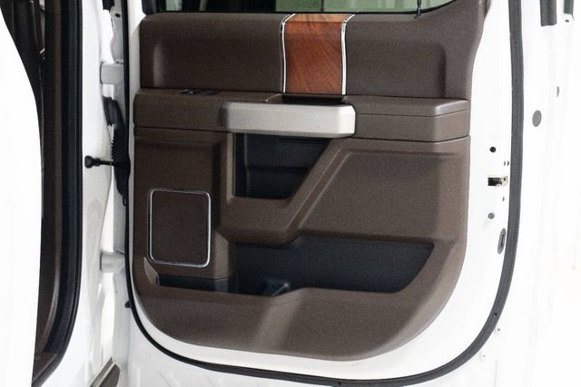 2019 Ford F-150 King Ranch 4x4 4dr SuperCrew 5.5 ft. SB | Houston, TX | Houston Auto Credit 2019 Ford F-150 King Ranch 4x4 4dr SuperCrew 5.5 ft. SB | Houston, TX | Houston Auto Credit