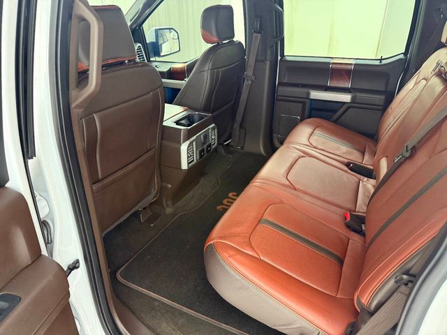 2019 Ford F-150 King Ranch 4x4 4dr SuperCrew 5.5 ft. SB | Houston, TX | Houston Auto Credit 2019 Ford F-150 King Ranch 4x4 4dr SuperCrew 5.5 ft. SB | Houston, TX | Houston Auto Credit