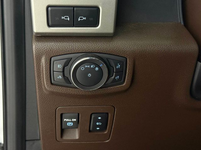 2019 Ford F-150 King Ranch 4x4 4dr SuperCrew 5.5 ft. SB | Houston, TX | Houston Auto Credit 2019 Ford F-150 King Ranch 4x4 4dr SuperCrew 5.5 ft. SB | Houston, TX | Houston Auto Credit