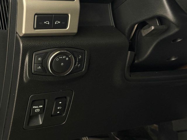 2019 Ford F-150 Lariat 4x4 4dr SuperCrew 5.5 ft. SB | Houston, TX | Houston Auto Credit 2019 Ford F-150 Lariat 4x4 4dr SuperCrew 5.5 ft. SB | Houston, TX | Houston Auto Credit