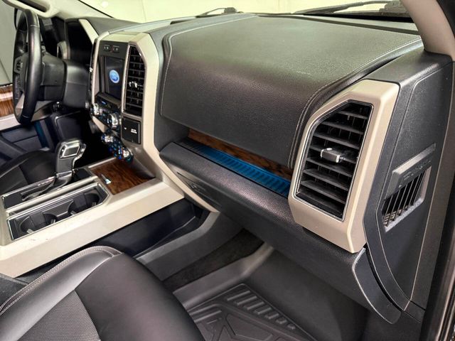 2019 Ford F-150 Lariat 4x4 4dr SuperCrew 5.5 ft. SB | Houston, TX | Houston Auto Credit 2019 Ford F-150 Lariat 4x4 4dr SuperCrew 5.5 ft. SB | Houston, TX | Houston Auto Credit