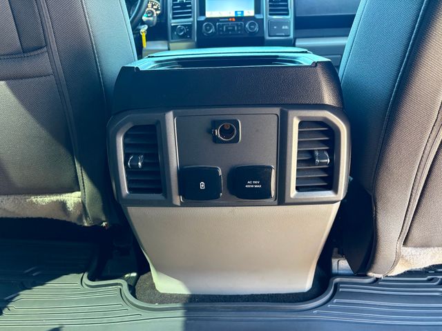 2019 Ford F-150 XLT 2019 Ford F-150 XLT