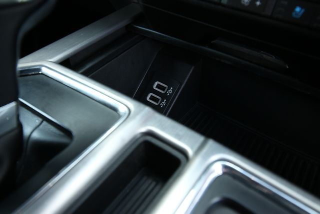 2019 Ford F-150 Platinum SuperCrew 5.5-ft. Bed 4WD | San Antonio, TX | R&amp;L Certified Auto Group