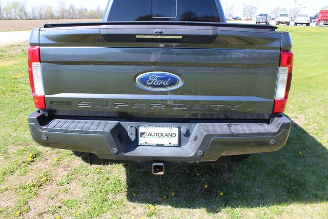 2019 Ford F-250 Diesel 4x4 Lariat | Roscoe, IL | Autoland Outlets 2019 Ford F-250 Diesel 4x4 Lariat | Roscoe, IL | Autoland Outlets