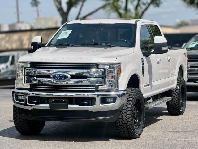 2019 Ford F-250 LARIAT FX4 6.7L DIESEL