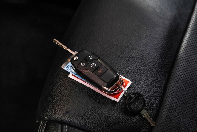 2019 Ford F-250 Super Duty Lariat | Addison, TX | Mr Car Guys