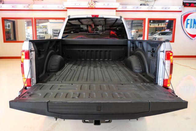 2019 Ford F-250 Super Duty Lariat | Addison, TX | Mr Car Guys