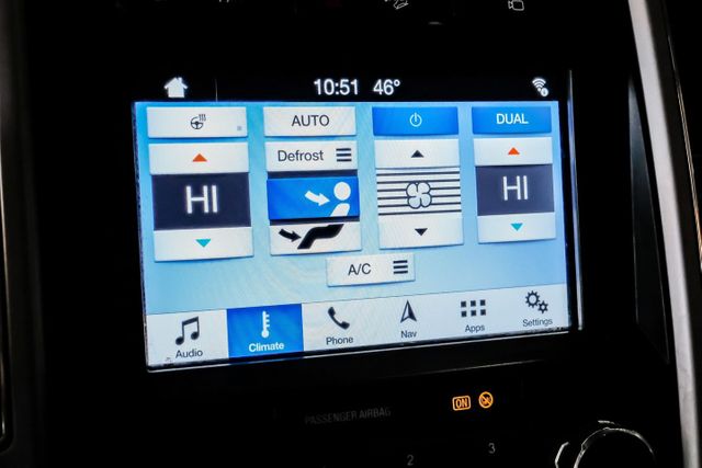 2019 Ford F-250 Super Duty Lariat | Addison, TX | Mr Car Guys