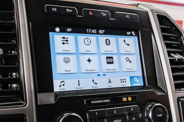 2019 Ford F-250 Super Duty Lariat | Addison, TX | Mr Car Guys